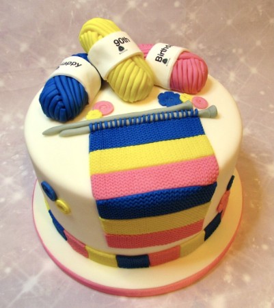 Knitting cake