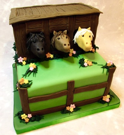 Horse themed cake